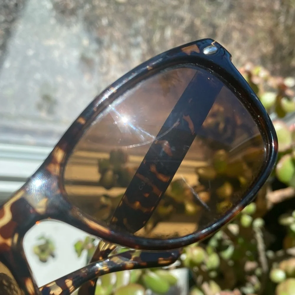 Polarized LL Bean tortoise shell sun glasses - Picture 4 of 4